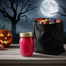 Trick or Treat Soy Candle – Pumpkin, Apple & Cinnamon Halloween Candle