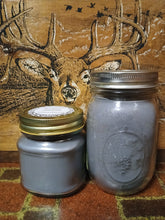 Black Timber Soy Candle – Rugged Outdoor Scent with Black Musk, Oakmoss & Vanilla